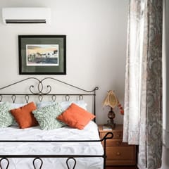 Charming Suite in the Heart of Charleston