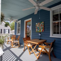 Beautiful Art Villa in Historic Charleston, SC