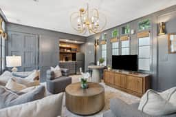 Serene Cottage with Beautiful Garden & Heated Pool - Image 3