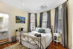 Cozy Suite in Downtown Charleston with HEATED POOL - Image 2