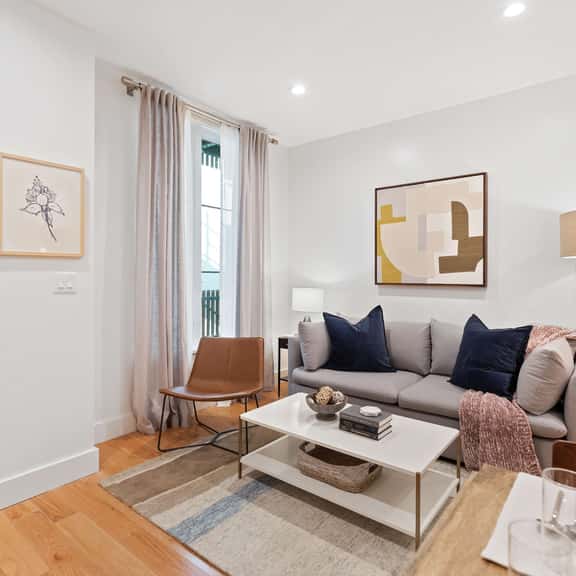 The Iris, Signature Suite - Image 1