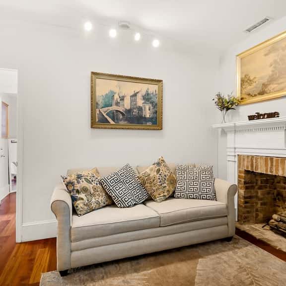 The  Gallery Suite -  by MUSC ★FREE PARKING★ - Image 1