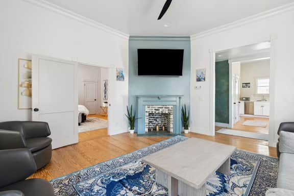 Bright Space With Natural Light, Private Balcony, and Heated Pool - Image 4