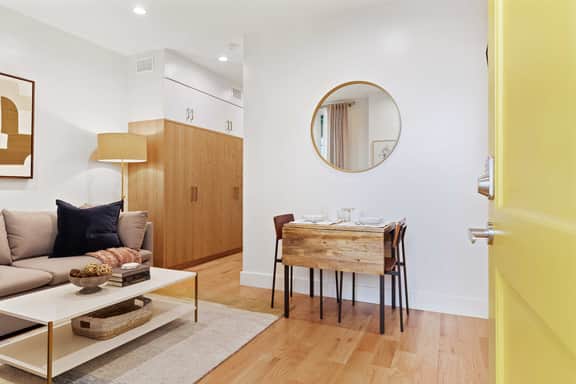 The Iris, Signature Suite - Image 5