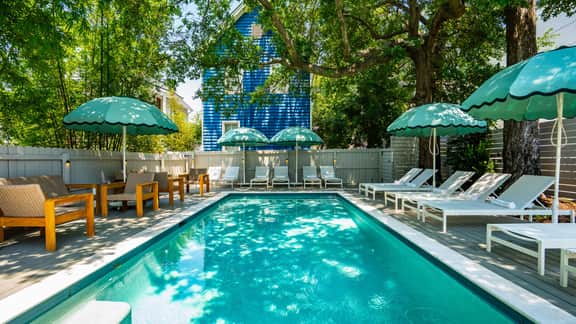 The Iris, Signature Suite - Image 3